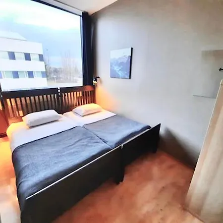 Bus Hostel Reykjavik-3