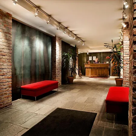 Hotel Hellsten-3
