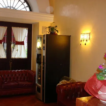 Hotel Dina-2