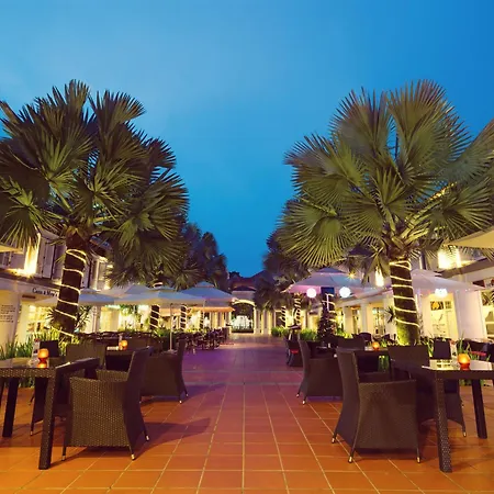 Village Hotel Albert Court By Far East Hospitality-2