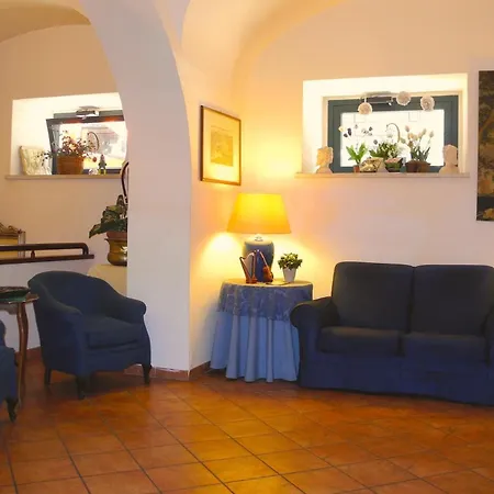 Hotel Corona-3