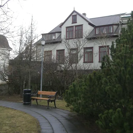 Central Guesthouse Reykjavik-2