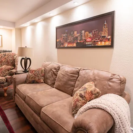 1777 Larimer St #1911-3