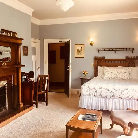 Beaconsfield Bed And Breakfast - Victoria-2