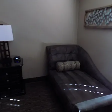 Breck Inn-2