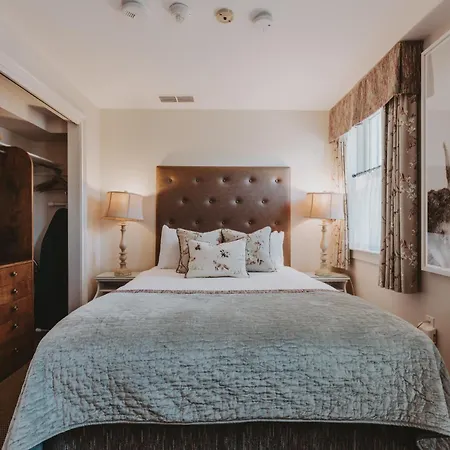 Moffat Inn-2