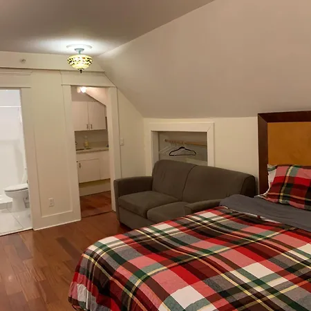 Manor Guest House-2