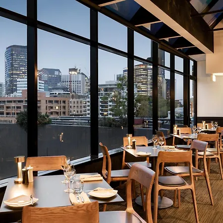 Hotel Grand Chancellor Brisbane-2