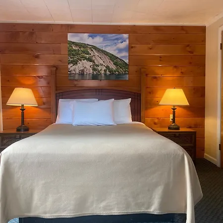 Lake Crest Inn-3