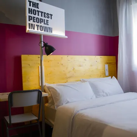 Room Valencia-3