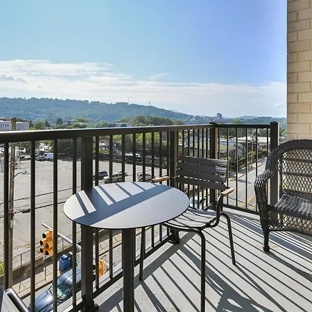 45 Asheland Avenue Unit 405-3