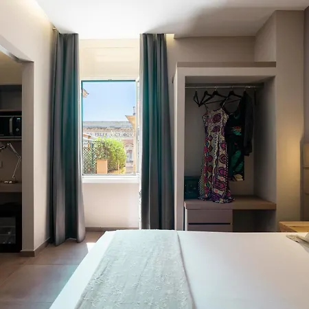 The Point Suites Rome - Guest House-3