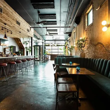 Deep Ellum Hostel - Adults Only-3