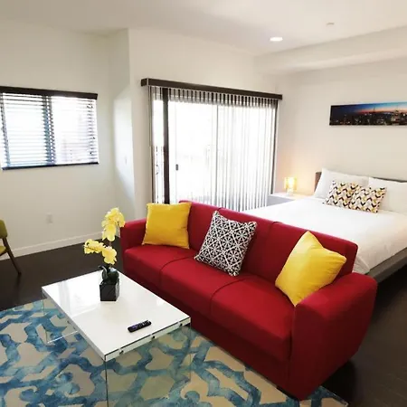 Downtown Cosmopolitan Residences-3