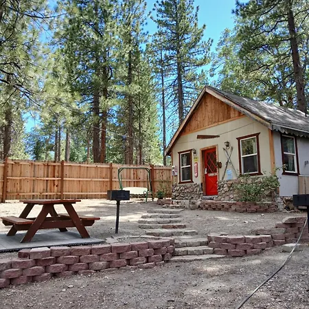 Big Bear Lake - Tulip Lane Cabin #26-3