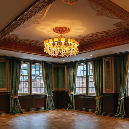 Windsor Arms Hotel-3