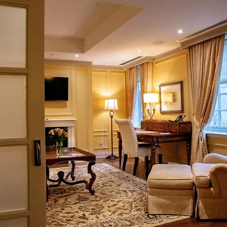 Windsor Arms Hotel-2