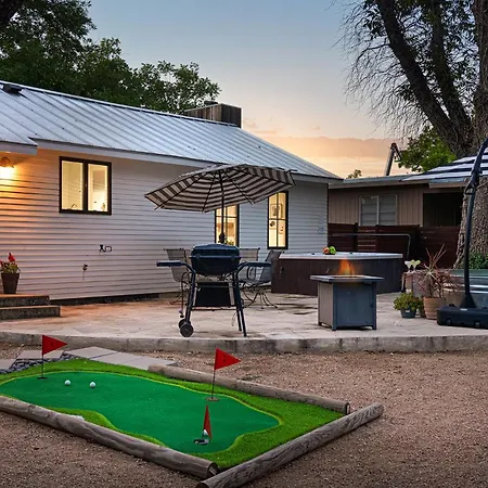 Cava House, Hot Tub, Cowboy Pool, Fire Pit!-2