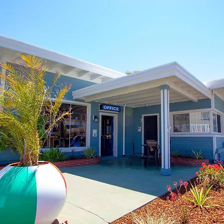 Edgewater Beach Inn-3