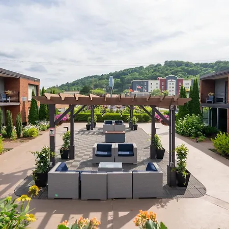 The Beaucatcher, A Boutique Motel-3