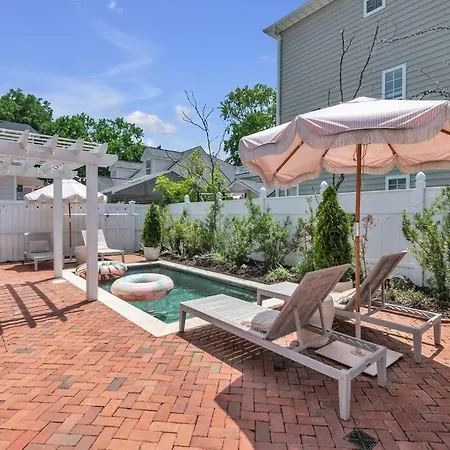 The Pink House-2