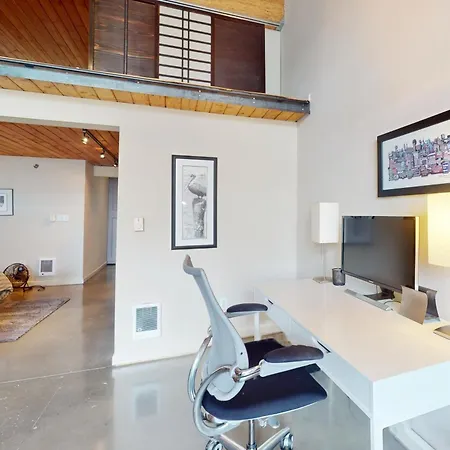 19Th Avenue Lofts Unit 213-3