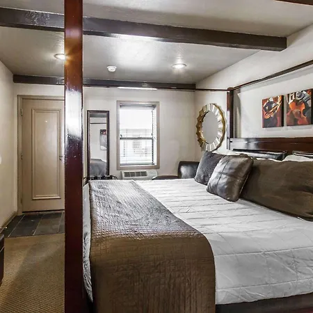 Rodeway Inn & Suites Williams Downtowner-Rte 66-3