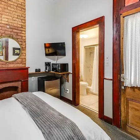 Royal Barracks Guest House-2