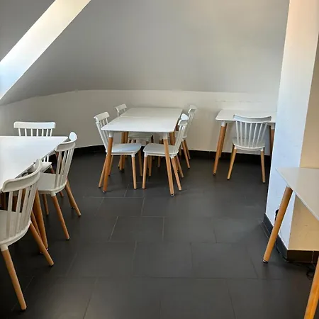 Be Lisbon Hostel Intendente-2