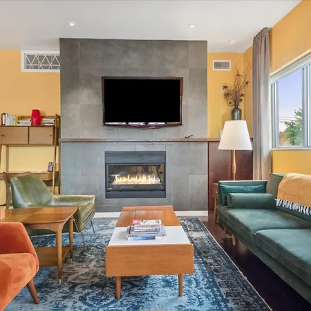Violetsuitespdx Boutique Hotel-3