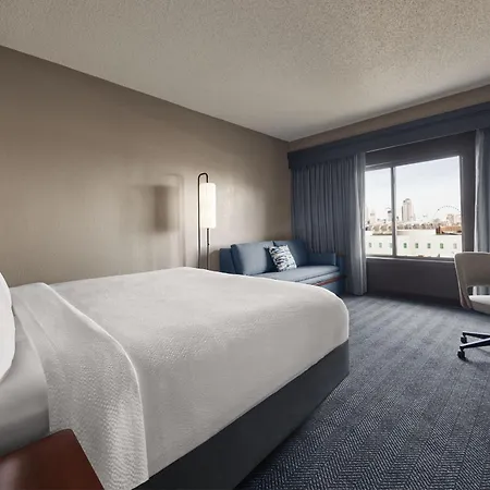 Courtyard By Marriott St. Louis Downtown West-2