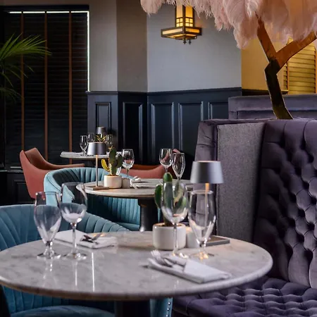 The Victoria-3