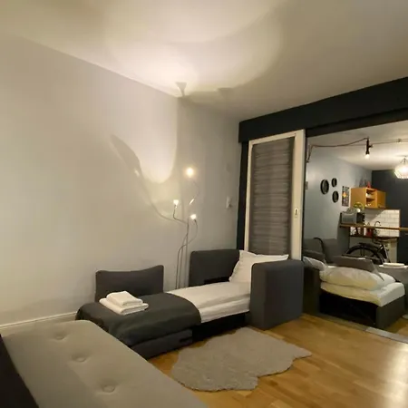 Walk Inn Vaci 78-2