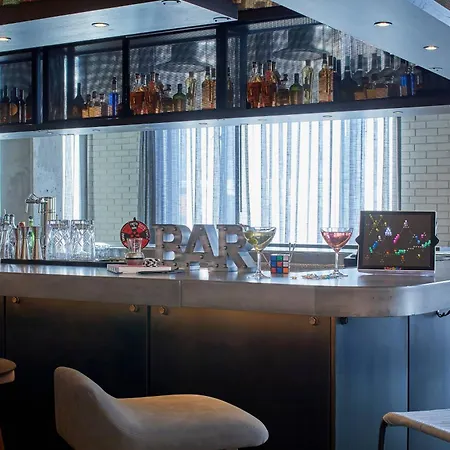 Moxy Columbus Short North-3