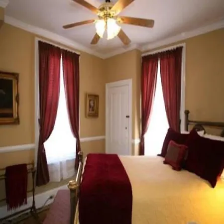 The Bacchus Inn Bed & Breakfast-2