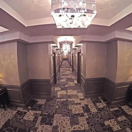 Grand Hotel & Suites-3