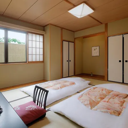 Gion Ryokan Karaku-3