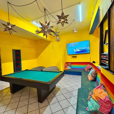 Casa Frida Gaylodging-3