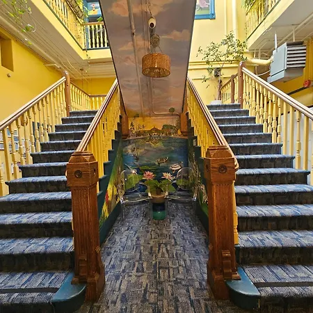 Gaslamp Hostel-2