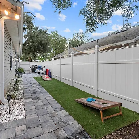 Peaceful Pearl Retreat- 5 Minutes To Downtown, 10 Minutes To Beach-2