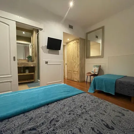 Moll De La Fusta Rooms-3