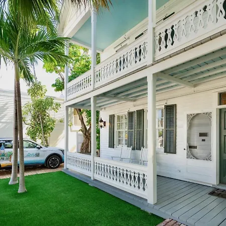 Casa Victoria By Last Key Realty-2