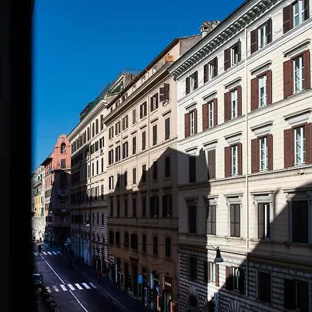 Hotel 77 Seventy-Seven Luxury Suites - Maison D'Art Collection-2