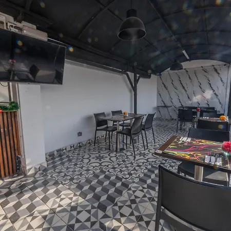 Bon 17 Hotel By Shg-2