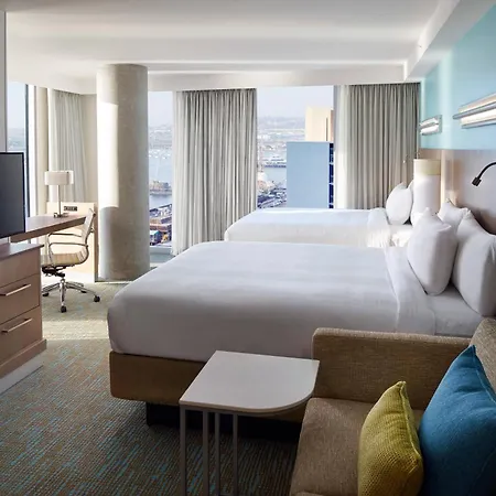 Springhill Suites By Marriott San Diego Downtown/Bayfront-3