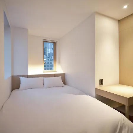 Uh Suite Seoul Deoksugung-3