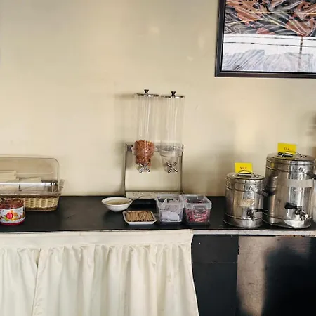 Hotel Bkc Prime Near Trade Centre Us Embassy, Mumbai-2