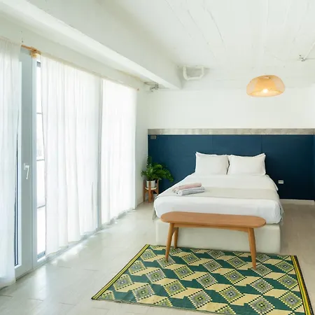Pet Friendly Luna & Local Oldtown Bangkok-2