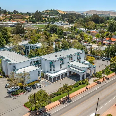 Quality Suites Downtown San Luis Obispo-2