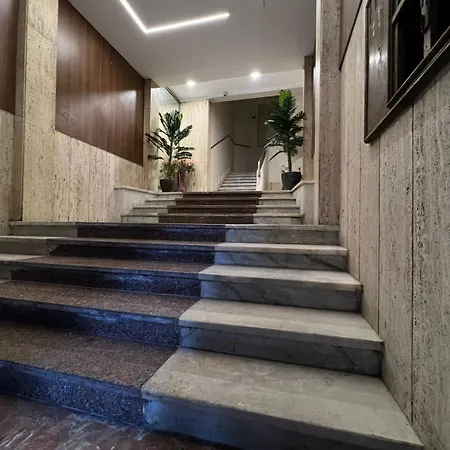 City Hotel-2